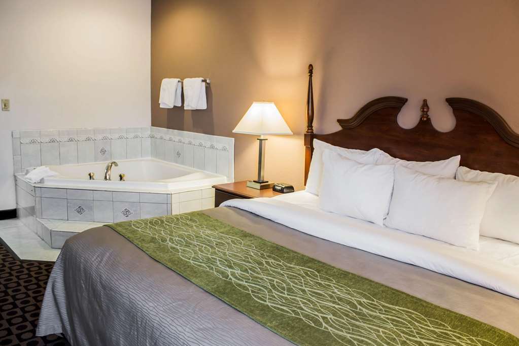 Quality High Point - Estalagem Archdale